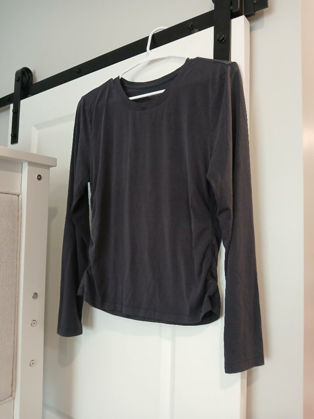 Athleta L Black Shirt!!!